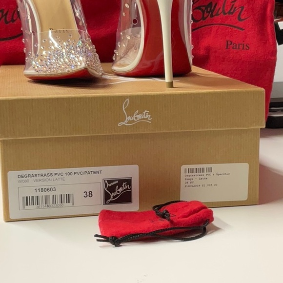 Christian Louboutin
egrat as bomps Size Citter and PVC - Picture 7 of 7